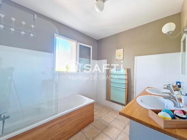 Magnifique maison T6 avec vue Pyrénées à 180°