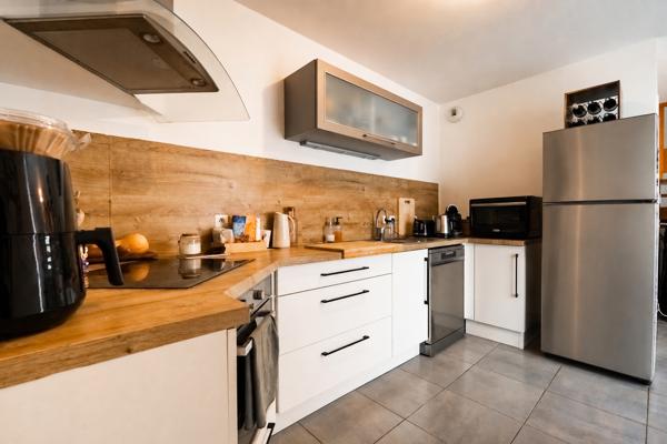 Maison 4 pièce(s) 97 m2 , Trelaze