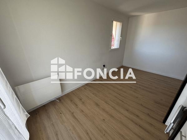 Location Studio 20 m² - 3 AVENUE DU PRESIDENT ANGOT Pau 64000