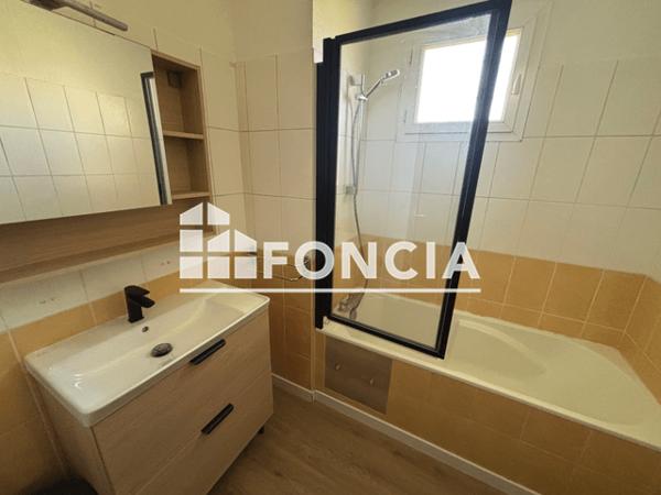 Location Studio 20 m² - 3 AVENUE DU PRESIDENT ANGOT Pau 64000