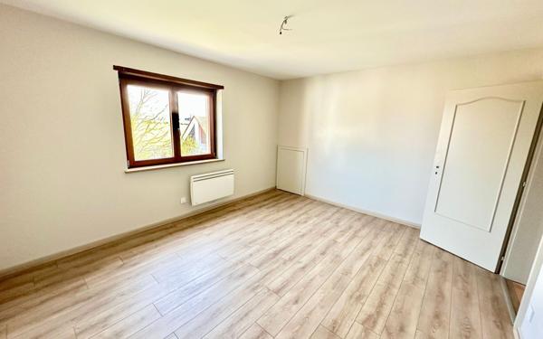 Appartement à louer    4 pièces • 95,54 m2 Bietlenheim