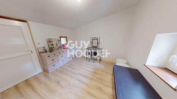 MAISON À VENDRE DE 8 PIÈCES DE 201,00 M²