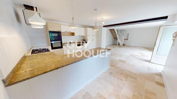 MAISON À VENDRE DE 8 PIÈCES DE 201,00 M²