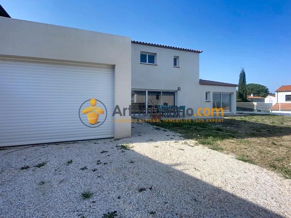 Vente                                                      Villa
                        
                     4 pièces                      110 m2                     à Tresserre
