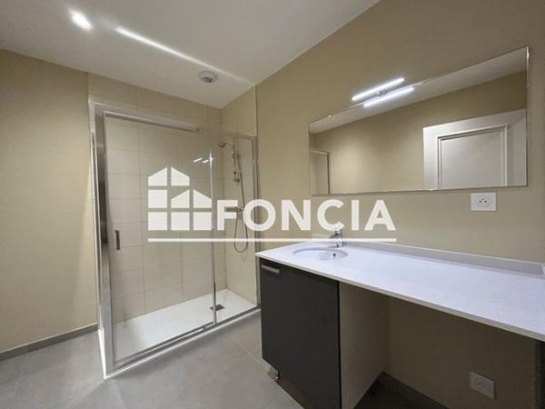 Location Appartement 3 pièces 76.57 m² - Vichy 03200