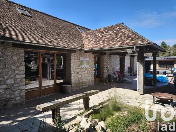 Maison à vendre 7 pièces 250 m² Vézillon