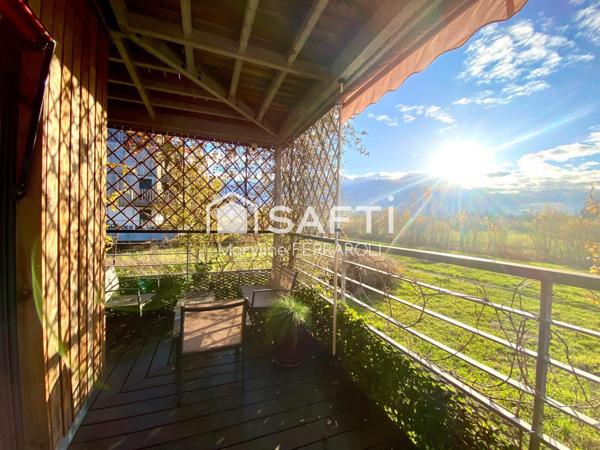 Appartement avec grande terrasse, traversant, lumineux