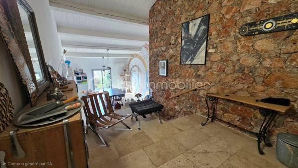 Maison en pierre de 180 m²