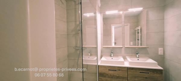 CLAIX 38640 - Appartement T4 - Terrasse 15 m² - 1er étage / 2