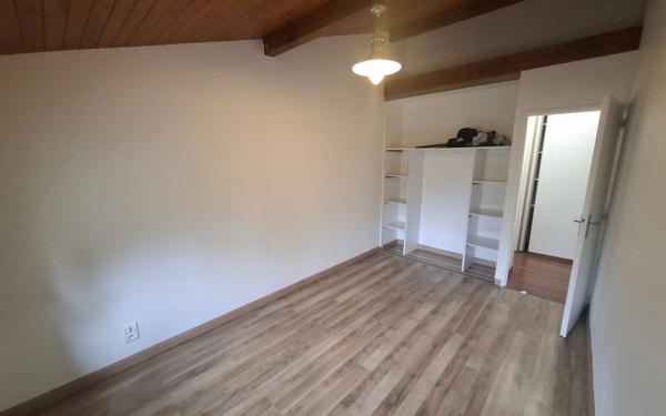 Appartement à louer    2 pièces • 62 m2 Mont-de-Marsan