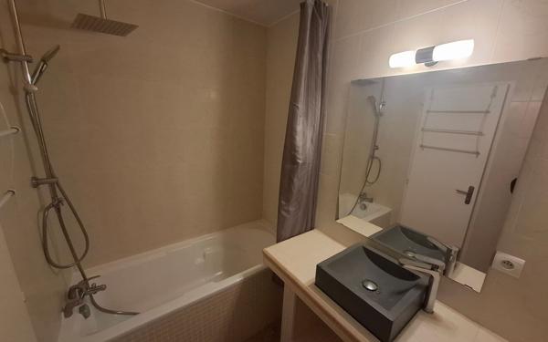 Appartement à louer    2 pièces • 62 m2 Mont-de-Marsan