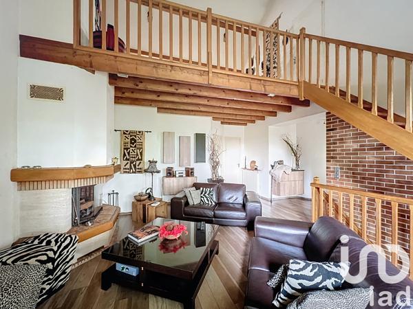 Maison à vendre 8 pièces 160 m² Saint-Rémy-lès-Chevreuse