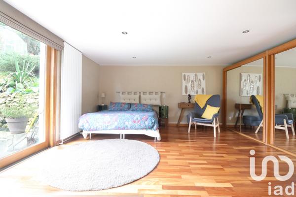 Maison à vendre 8 pièces 160 m² Saint-Rémy-lès-Chevreuse