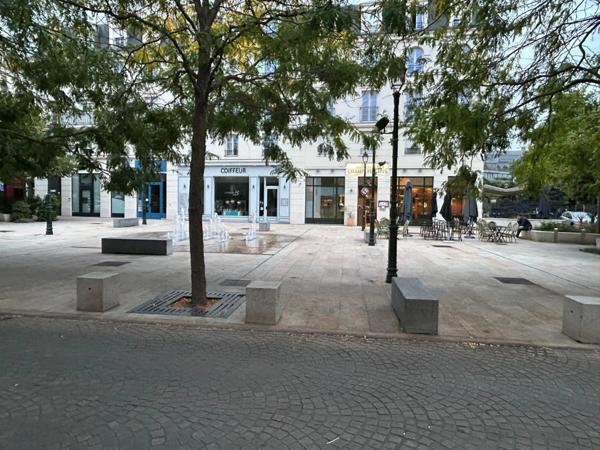 Appartement à vendre 2 pièces LA GARENNE COLOMBES (92)