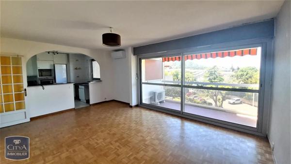 Appartement à louer 3 pièces 69.53m² Marseille 9e Arrondissement (13009)