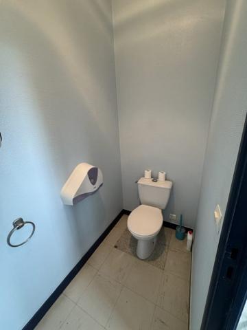 Bureau Saint-Martin-des-Champs 150 m²