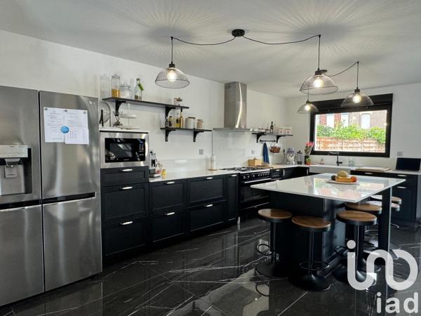 Maison à vendre 10 pièces 212 m² Hénin-Beaumont