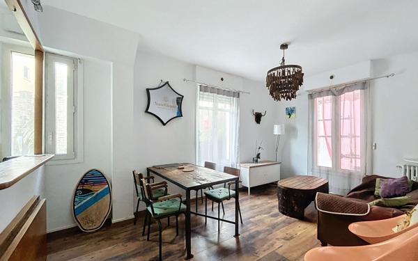 Appartement à vendre    3 pièces • 61 m2 Biarritz