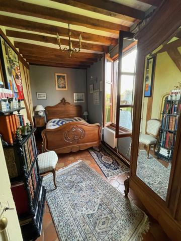 Elégante dans son parc