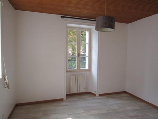 Appartement FONTENAY LE COMTE - 1 pièce(s) - 23 m2