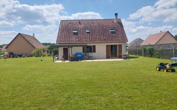 Maison à vendre    6 pièces •  Conches-en-Ouche