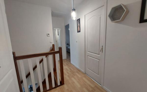 Maison à vendre    6 pièces •  Conches-en-Ouche