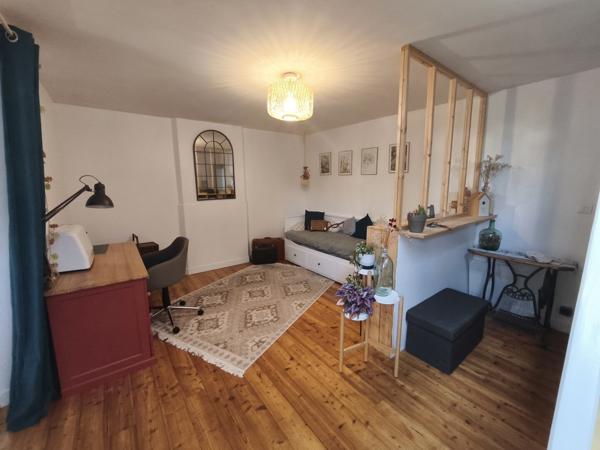 Maison de ville + Garage + Jardin