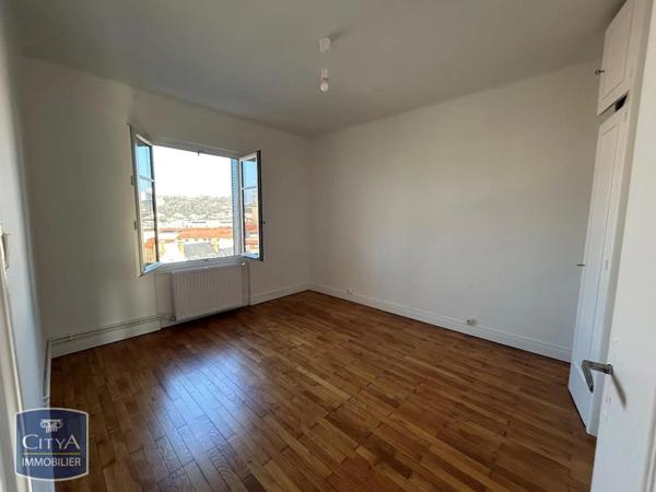 Appartement à louer 4 pièces 79.86m²