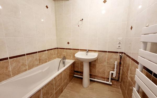 Appartement à vendre    3 pièces • 70,70 m2 Gien