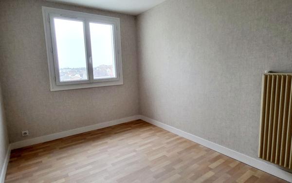 Appartement à vendre    3 pièces • 70,70 m2 Gien