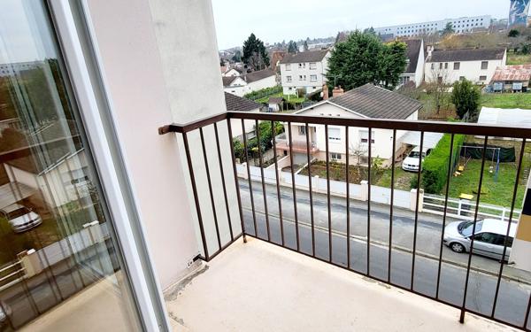 Appartement à vendre    3 pièces • 70,70 m2 Gien