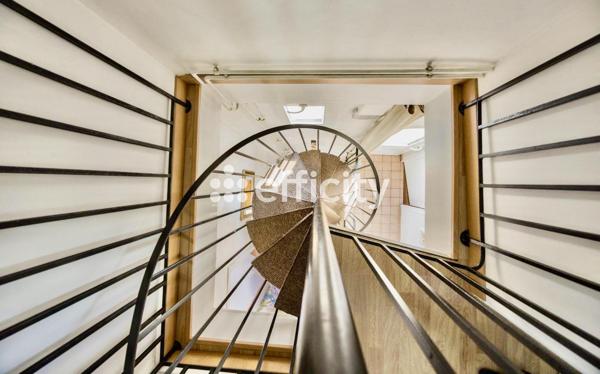 Maison
         4 pièces
        - 71 m² 299 000 € *