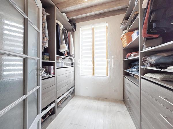 Maison de ville ancienne totalement rénovée