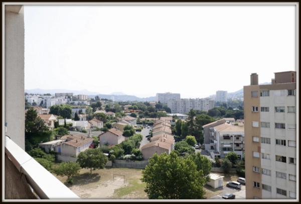 Dpt Bouches du Rhône (13), à vendre appartement T5 avec grand balcon