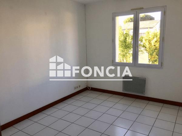 Location Maison 5 pièces 112.84 m² - 39 RUE BEAUSEJOUR L'houmeau 17137