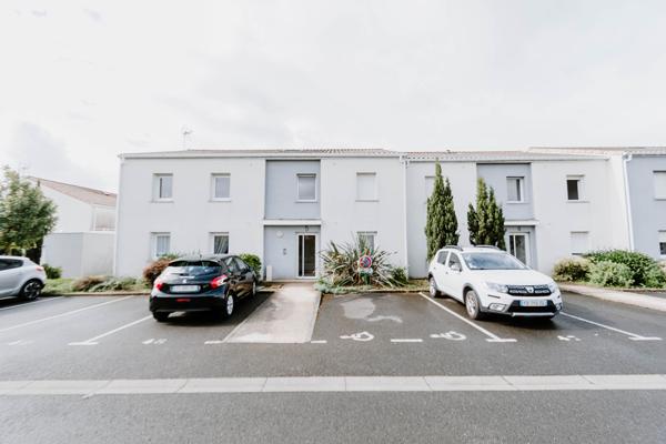 Vaste 2 pièces avec terrasse à Aytré