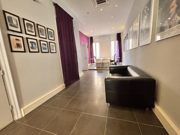 Bureau 3 pièces - 68 m²