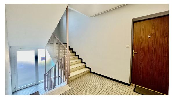 Golbey centre, T2 avec balcon et garage