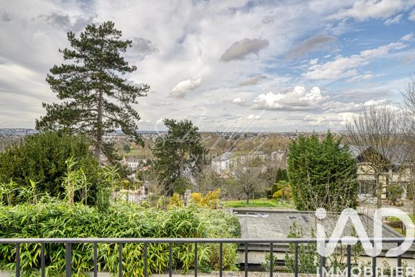 Maison à vendre 7 pièces 190,37 m² Bougival