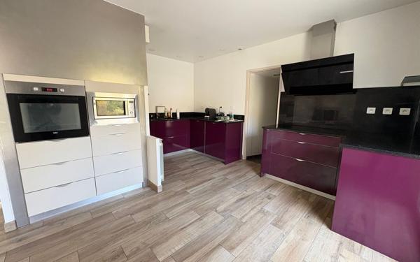 Maison à vendre    4 pièces •  Seignosse