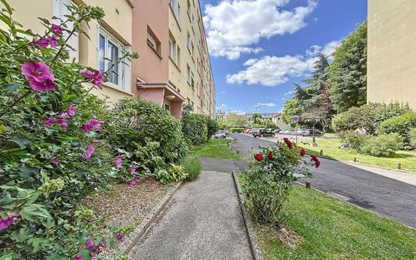 Appartement à vendre    3 pièces • 58,52 m2 Vitry-sur-Seine