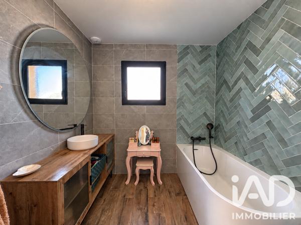 Maison à vendre 4 pièces 142 m² Perpignan