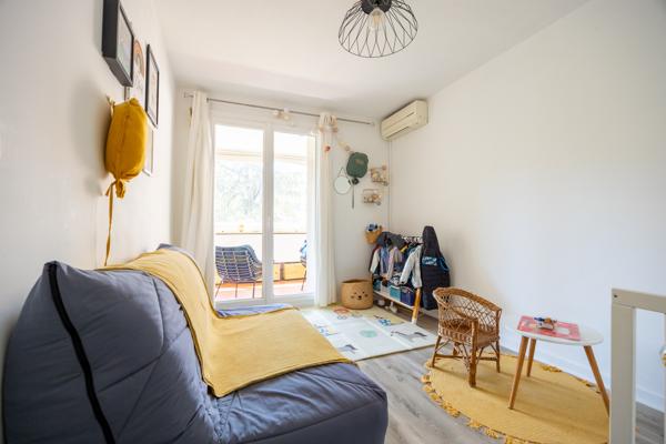 Marseille (13008) Appartement Type 4/5 avec terrasse - Vielle Chapelle 13008 Marseille