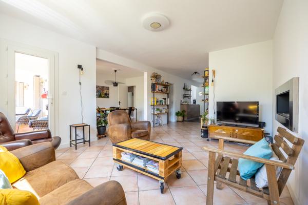 Marseille (13008) Appartement Type 4/5 avec terrasse - Vielle Chapelle 13008 Marseille