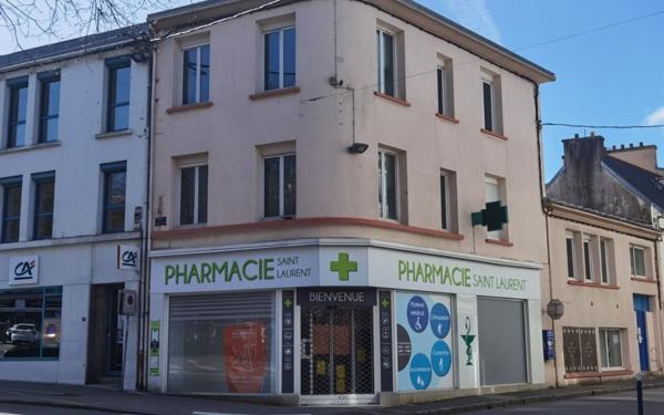 Immeuble à vendre    6 pièces • 355 m2 Brest