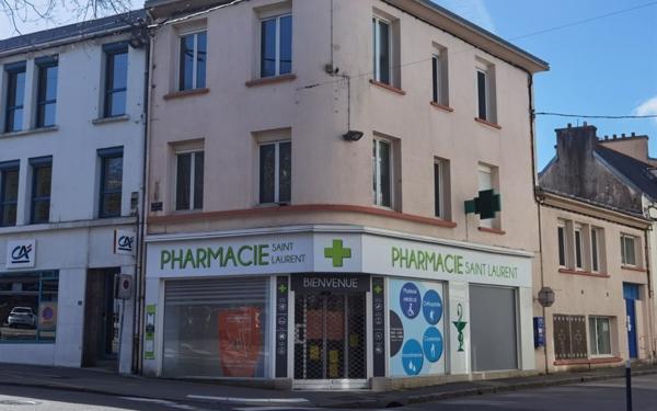 Immeuble à vendre    6 pièces • 355 m2 Brest