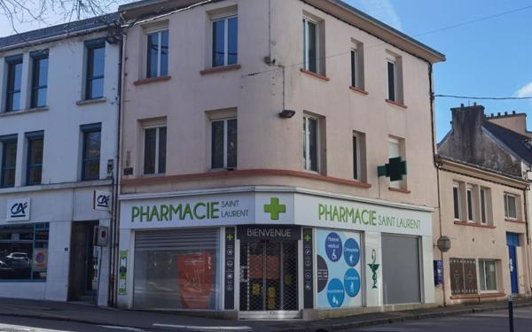 Immeuble à vendre    6 pièces • 355 m2 Brest