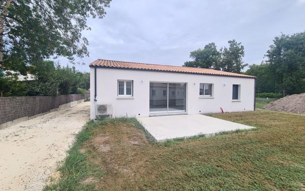 Maison à vendre    4 pièces •  Breuillet