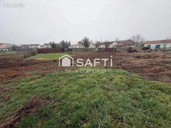 Terrain entierement constructible pour promoteur