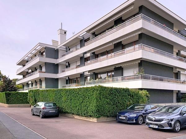 Appartement 2 pièces de 59 m² - Saint-Germain-en-Laye